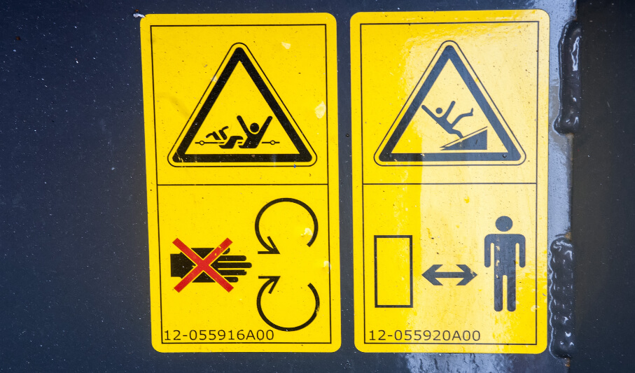 Warnschilder Maschinenbau
